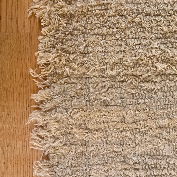 Throw Rug - Picture 10 of 13